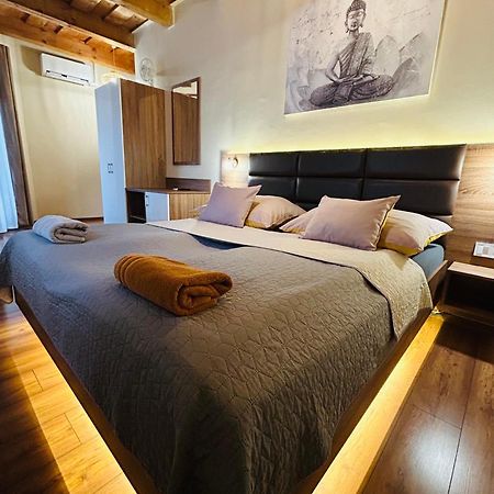 Harmonia Vendeghaz Hotel มิชโคลซ์ ภายนอก รูปภาพ