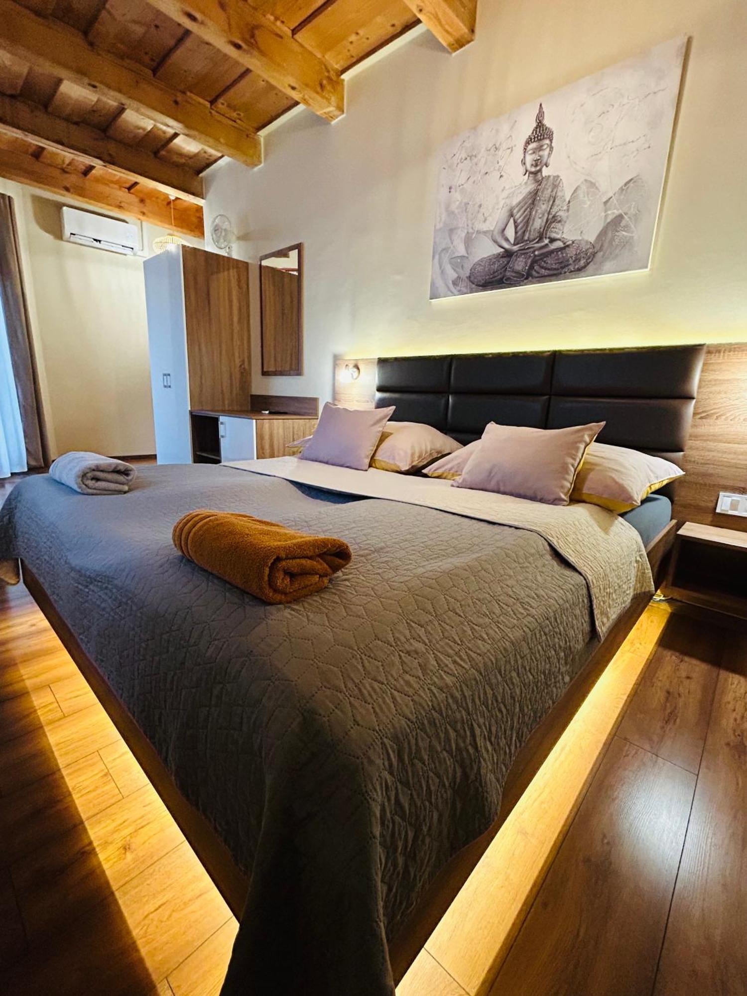 Harmonia Vendeghaz Hotel มิชโคลซ์ ภายนอก รูปภาพ