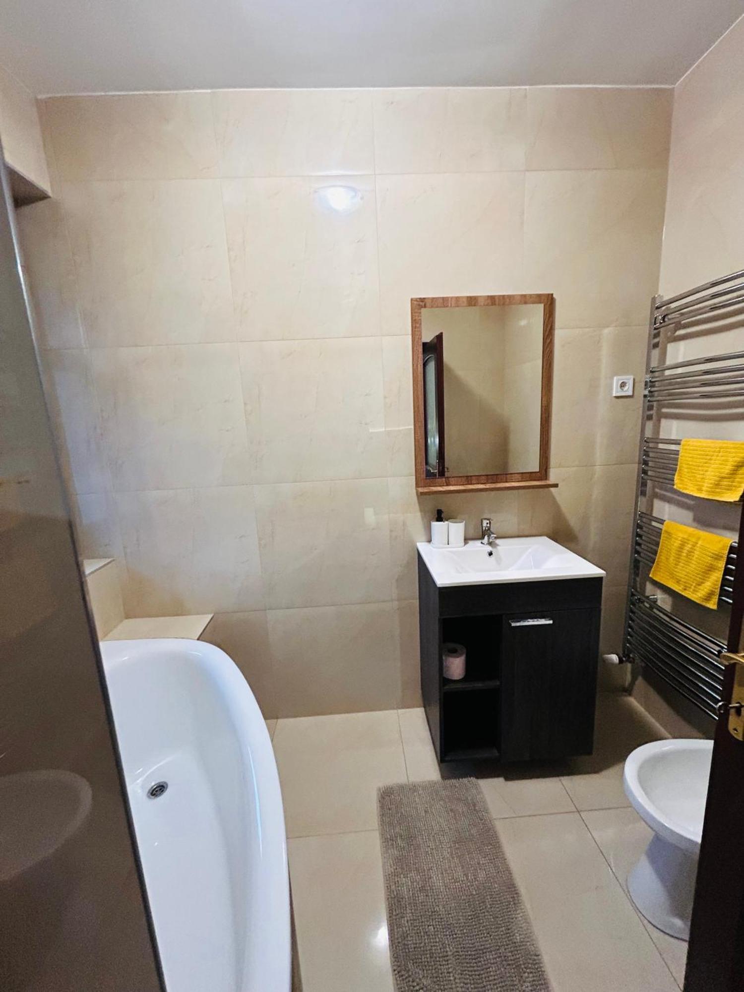 Harmonia Vendeghaz Hotel มิชโคลซ์ ภายนอก รูปภาพ